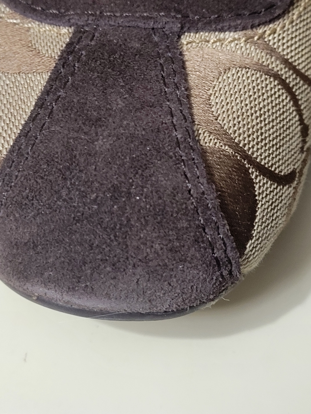 COACH Hilary in Khaki - Picture 8 of 11